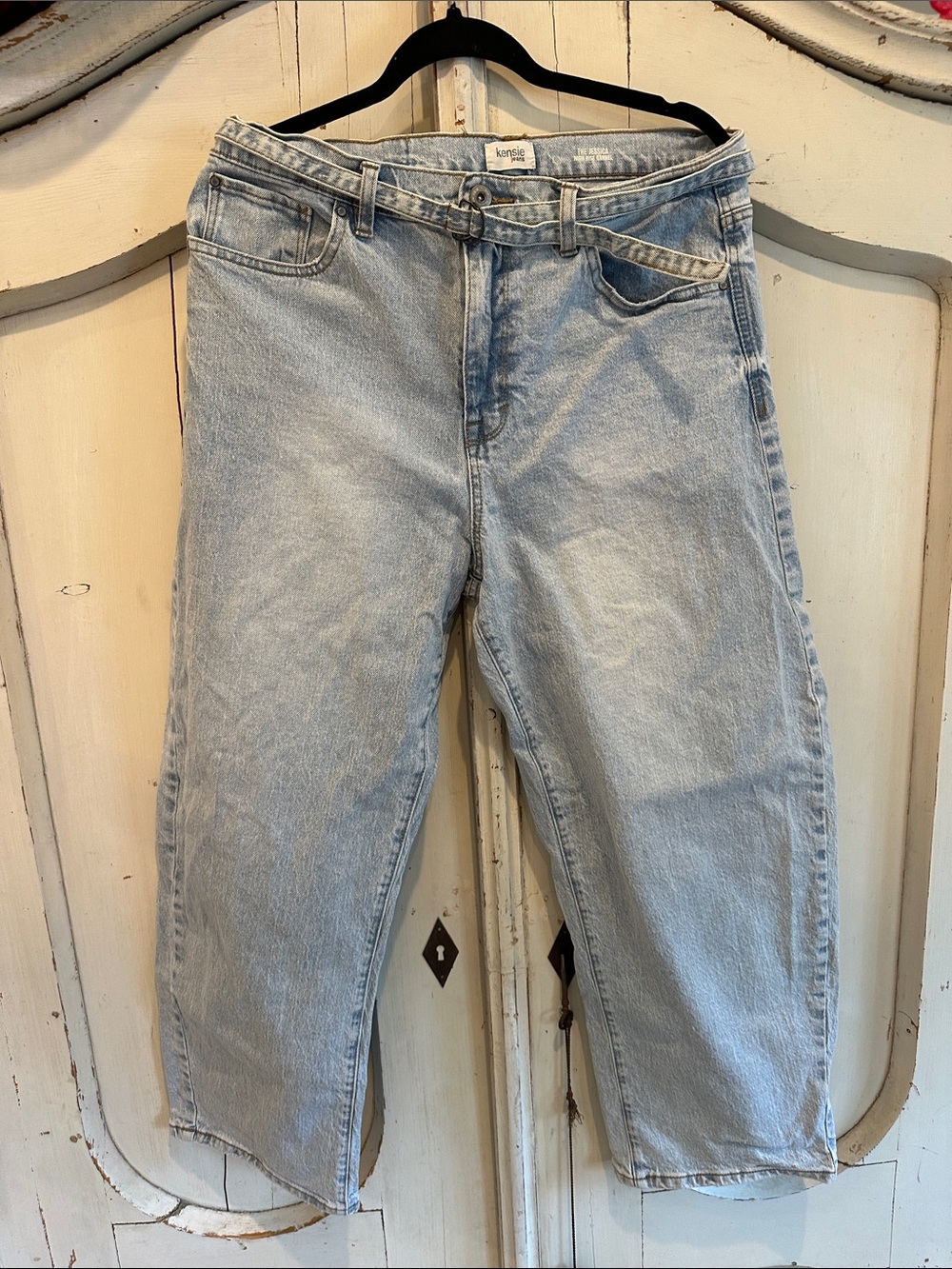 Kensie Light Wash Relaxed Women's Jeans The jessica high rise barrel